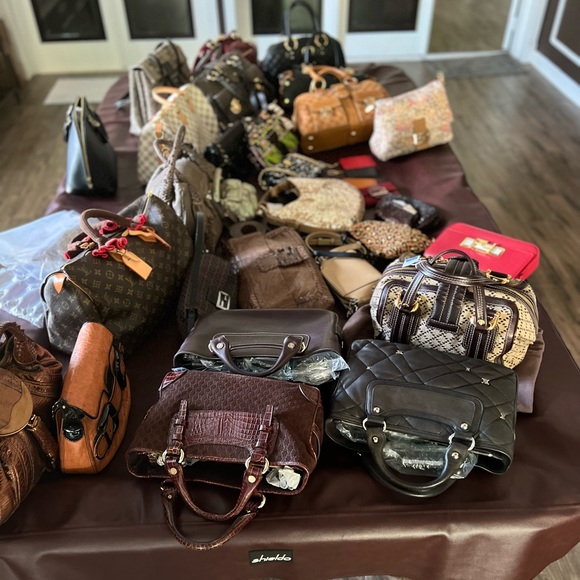 Louis Vuitton, Celine, Givenchi, fendi, marc jacobs limited edition bags sale - Picture 4 of 17